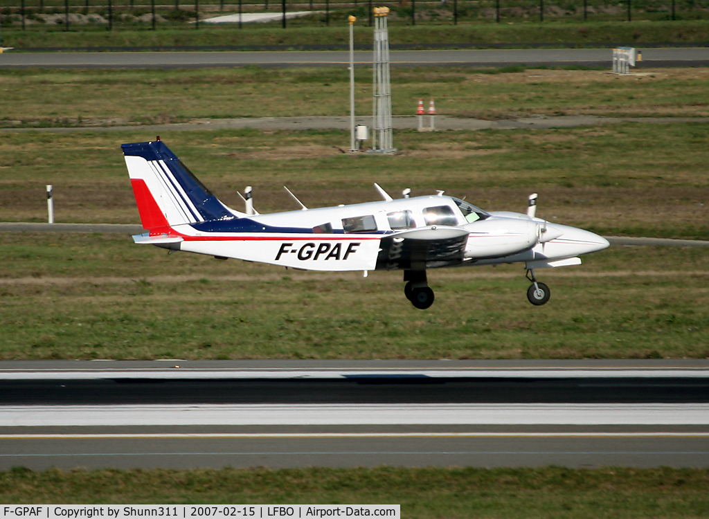 F-GPAF, Piper PA-34-200T C/N 34-7670005, Landing rwy 14R