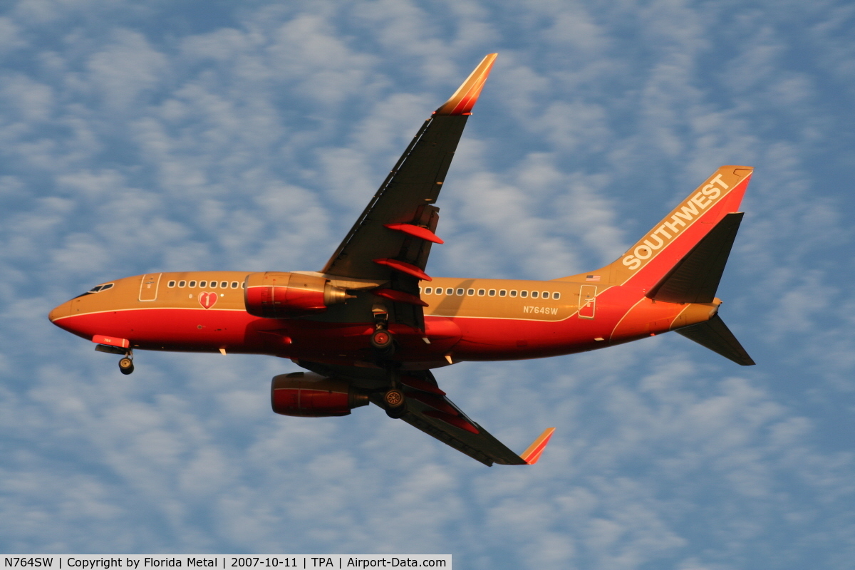 N764SW, 2000 Boeing 737-7H4 C/N 27878, Southwest