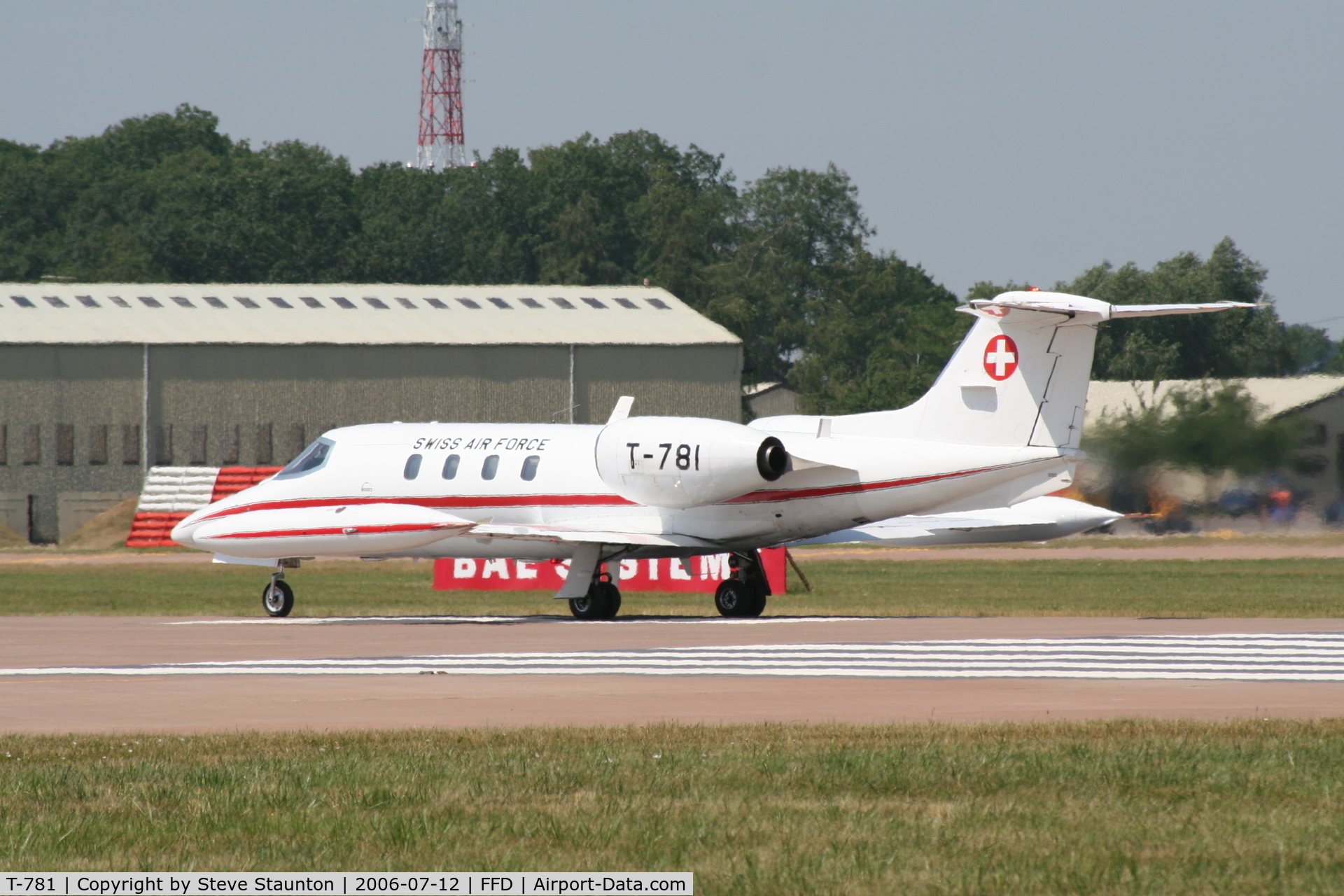 T-781, 1976 Learjet 35A C/N 35A-068, Royal International Air Tattoo 2006