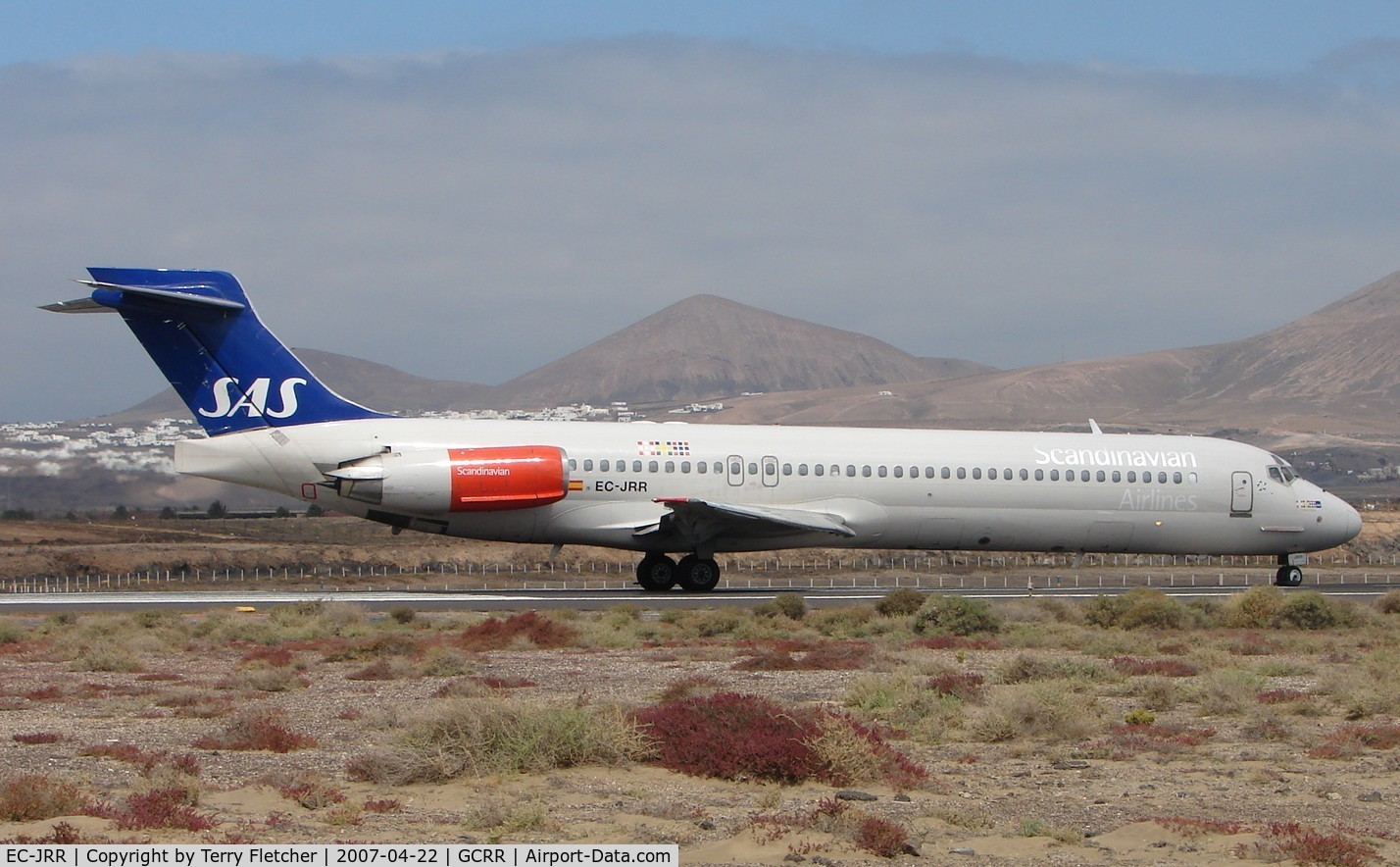 EC-JRR, 1991 McDonnell Douglas MD-87 (DC-9-87) C/N 49612, Although in full SAS colurs - aircraft wears Spanish register marks on lease