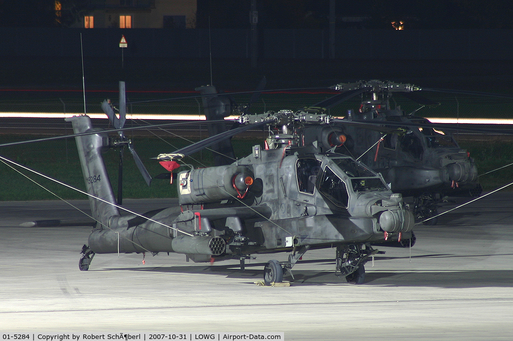 01-5284, Boeing AH-64D Longbow Apache C/N PVD284, Nightstop in GRZ on the way to Kosovo