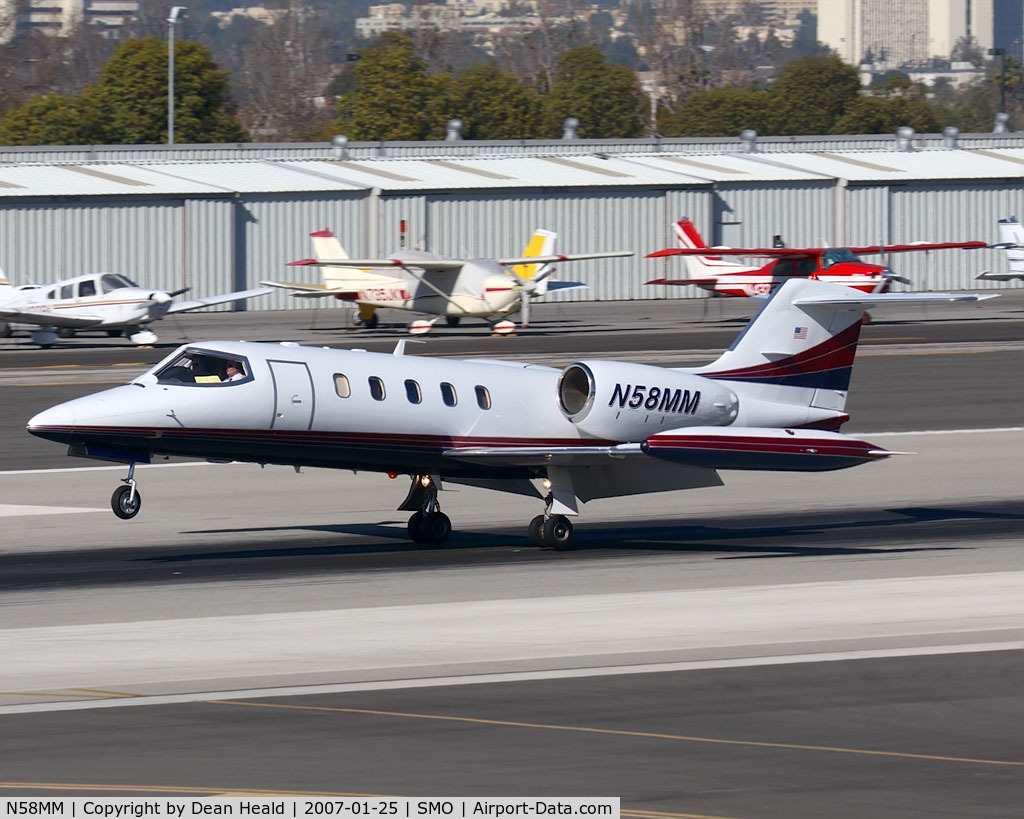 N58MM, Gates Learjet Corp. 35A C/N 261, MFPI Partners LLC Gates Learjet 35A N58MM landing RWY 21.