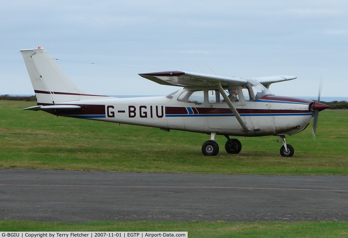 G-BGIU, 1969 Reims F172H Skyhawk C/N 0620, Perranporth , Cornwall  , UK