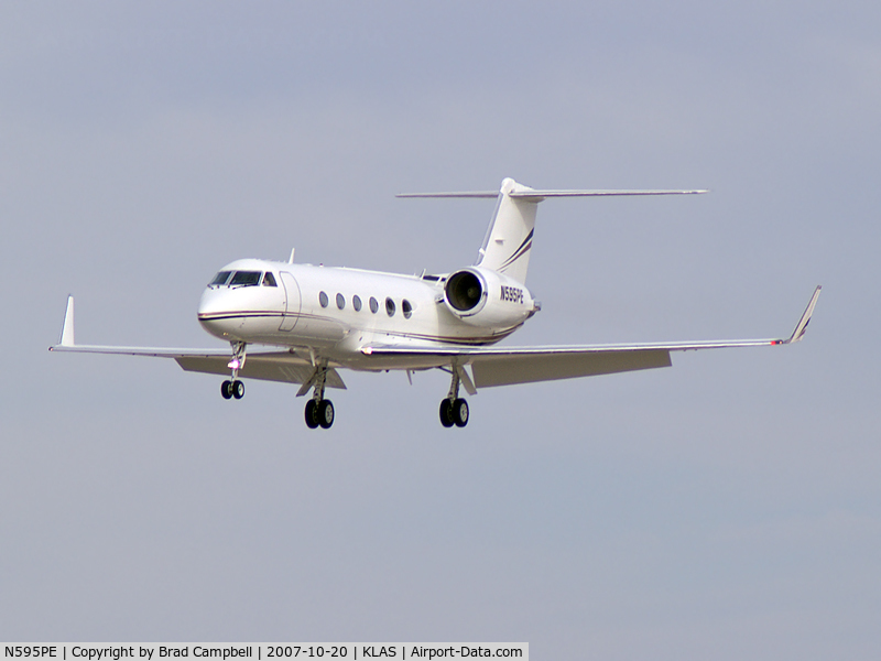 N595PE, 1999 Gulfstream Aerospace G-IV C/N 1373, Platinum Equity - Beverley Hills, California / 1999 Gulfstream Aerospace G-IV