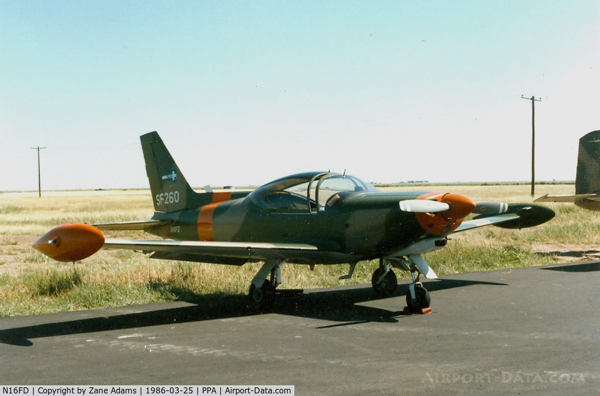 N16FD, 1977 SIAI-Marchetti SF-260 C/N 305, At Pampa Airshow 1986