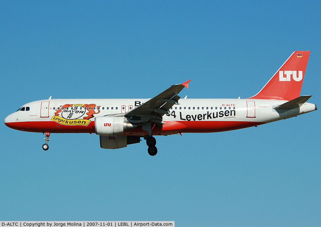 D-ALTC, 2001 Airbus A320-214 C/N 1441, With stickers Bayer Leverkusen Football Club.