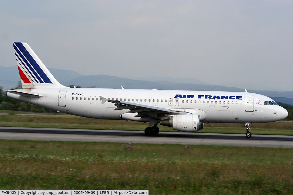 F-GKXD, 2002 Airbus A320-214 C/N 1873, departing to Paris ORY