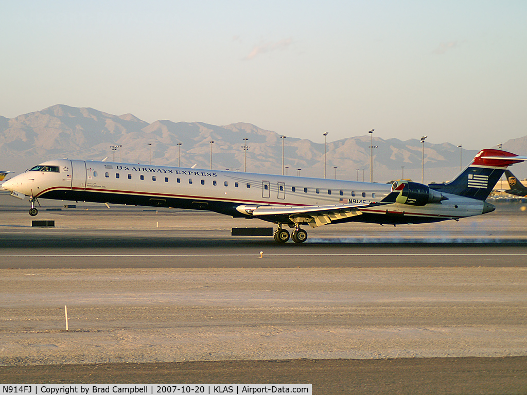 N914FJ, 2004 Bombardier CRJ-900ER (CL-600-2D24) C/N 15014, US Airways Express / 2004 Bombardier Inc CL600-2D24