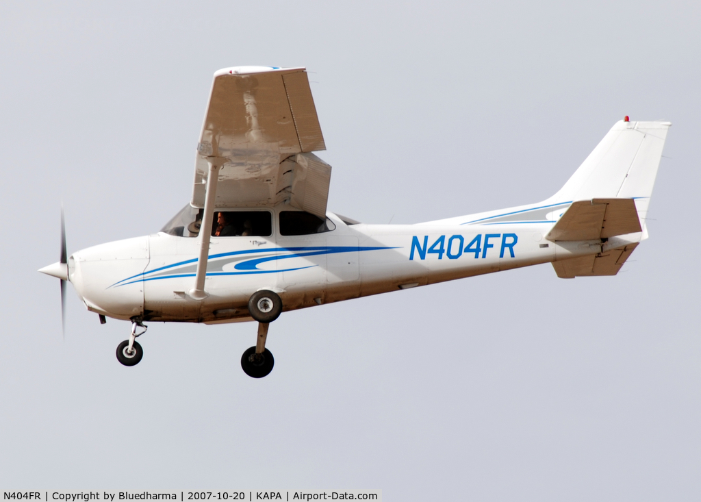 N404FR, 1997 Cessna 172R C/N 17280282, Approach to 17L