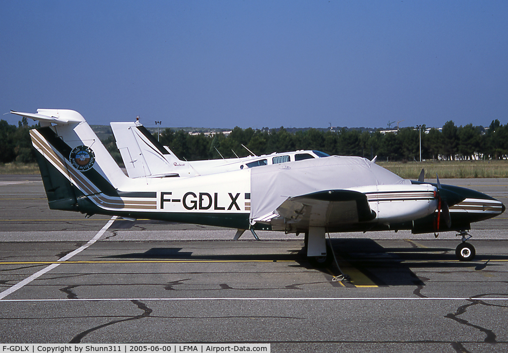 F-GDLX, Piper PA-44-180T Turbo Seminole C/N 44-8107035, Parked at the Airclub