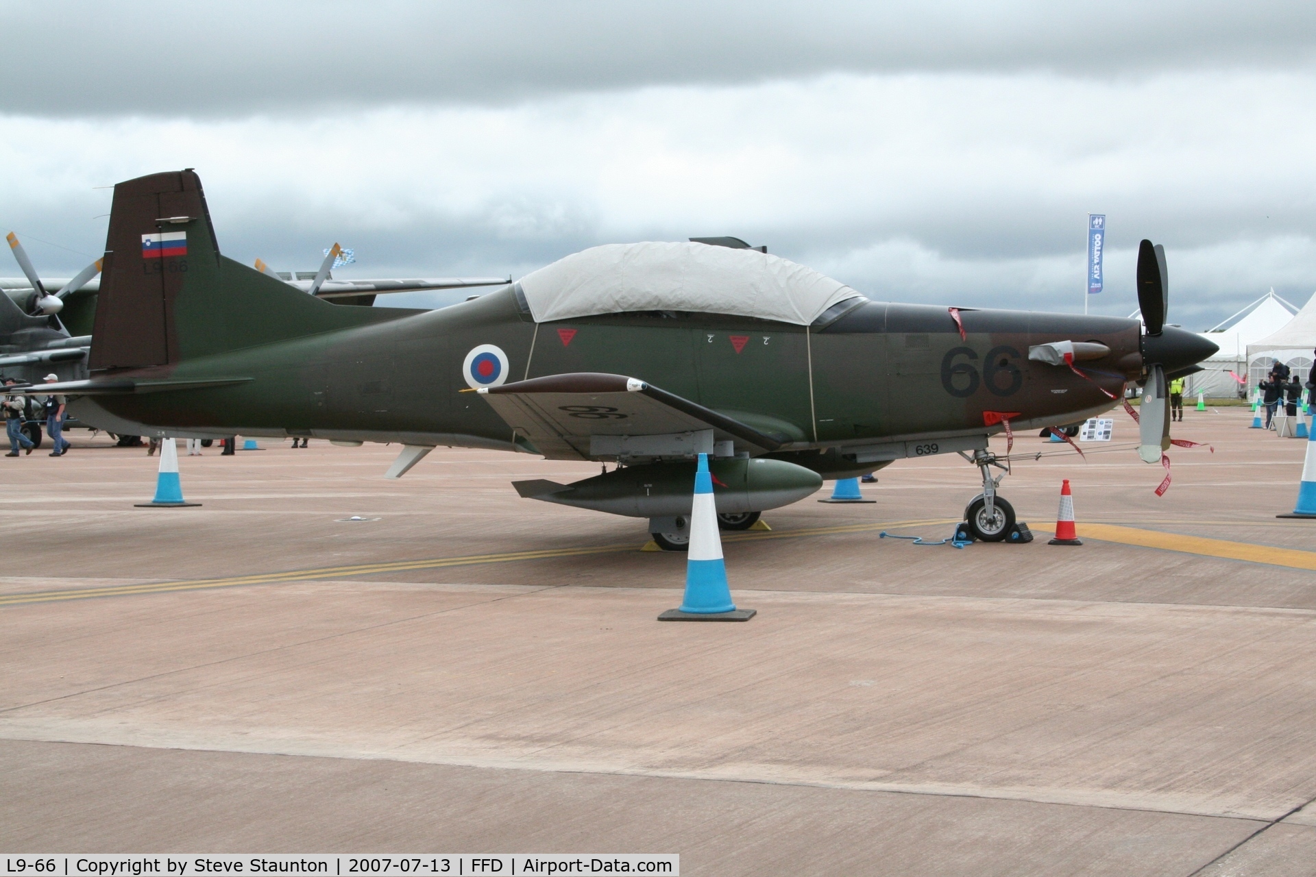 L9-66, Pilatus PC-9M Hudournik C/N 639, Royal International Air Tattoo 2007