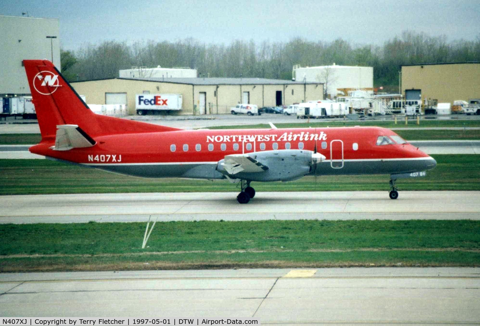 N407XJ, 1996 Saab 340B C/N 340B-407, Workhorse of the NorthWest Airlink fleet
