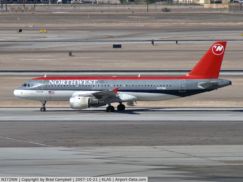 N372NW, 2001 Airbus A320-212 C/N 1633, Northwest Airlines / 2001 Airbus Industrie A320-212