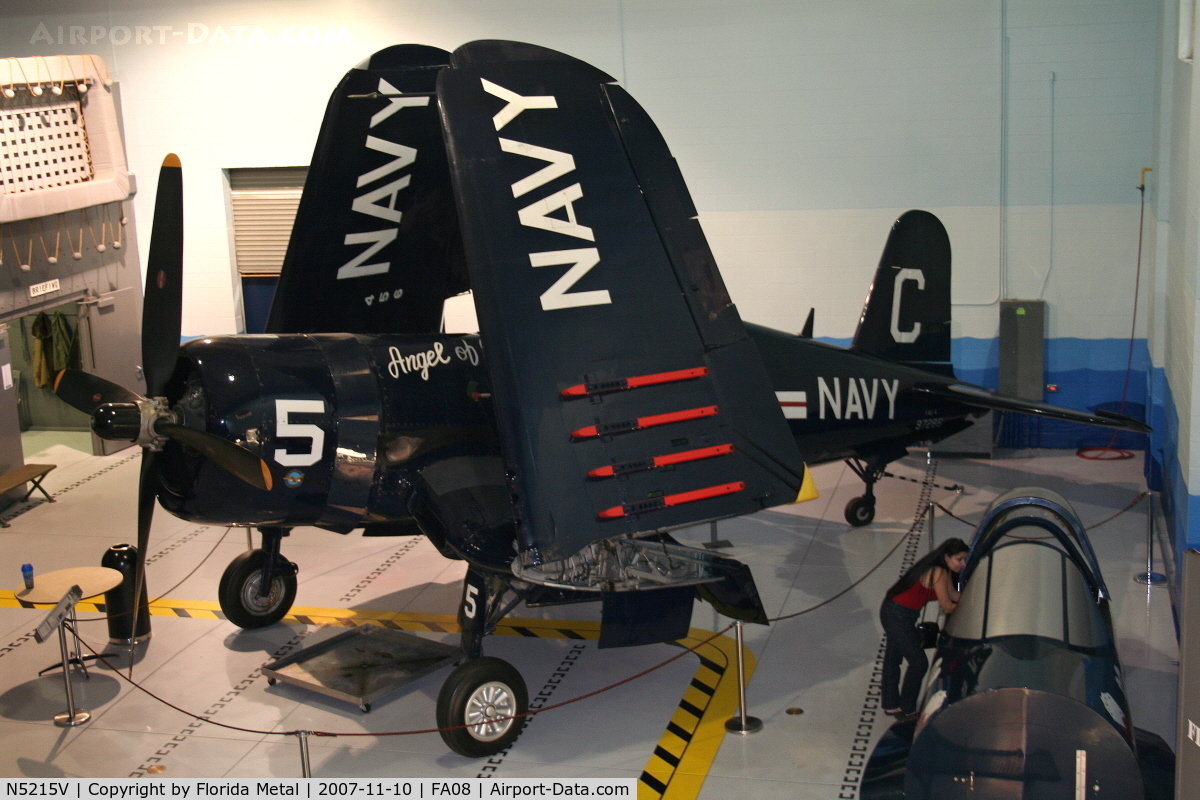 N5215V, 1945 Vought F4U-4 Corsair C/N 9440, F4U