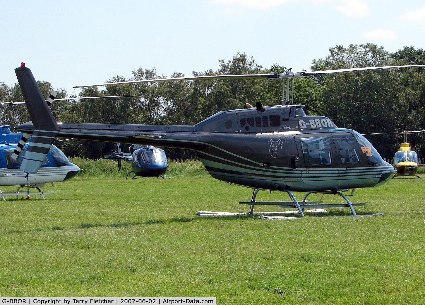 G-BBOR, 1973 Bell 206B JetRanger II C/N 1197, Helicopters arrive at the temporary Heliport on 2007 Epsom Derby Day (Horse racing)