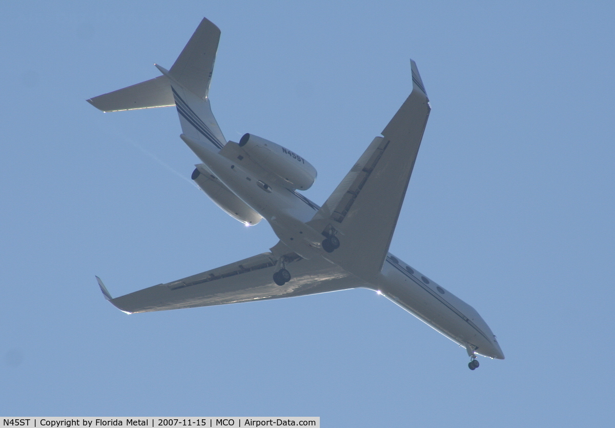 N45ST, 2005 Gulfstream Aerospace G-V C/N 5056, G-V
