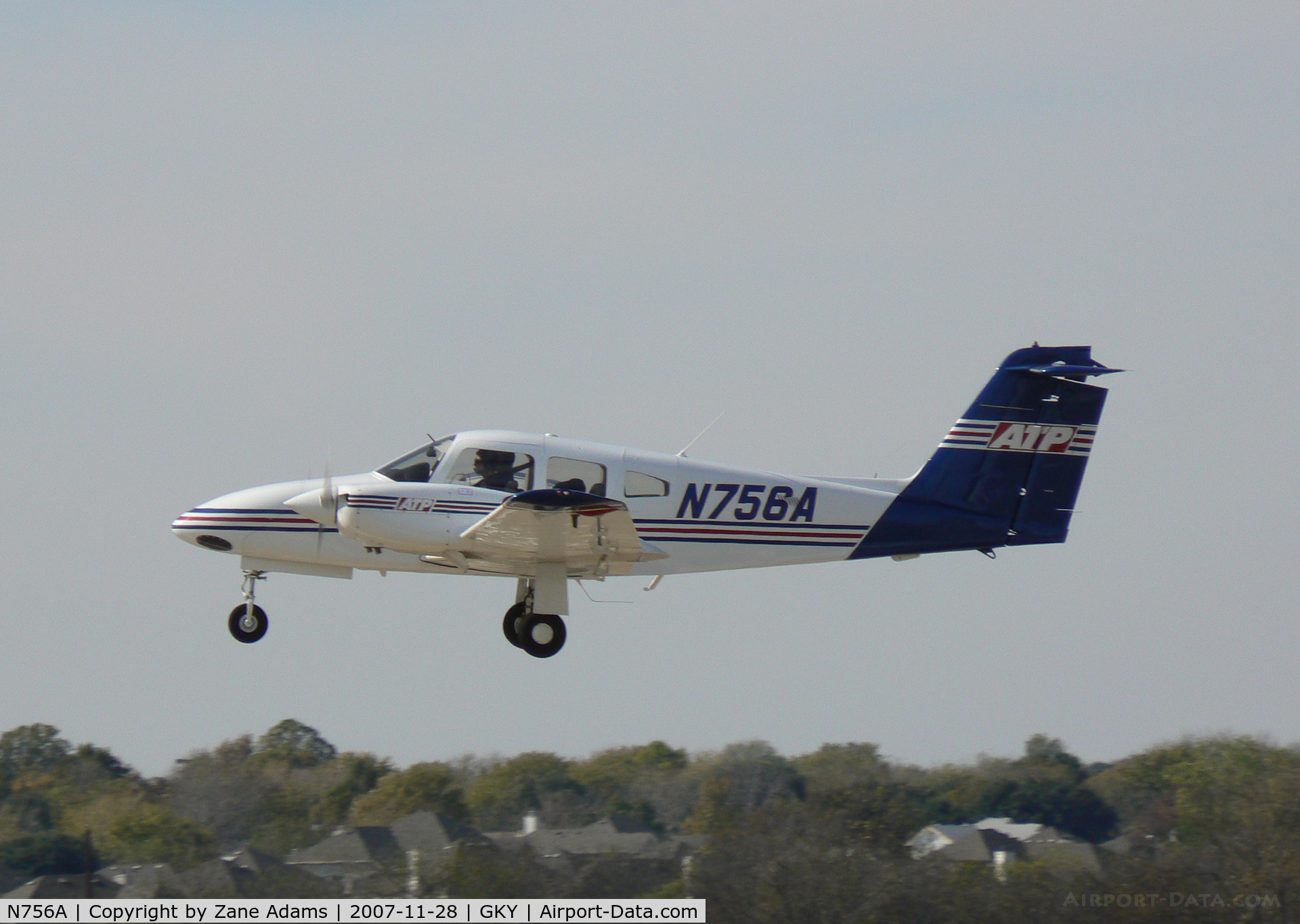 N756A, 2007 Piper PA-44-180 Seminole C/N 4496244, Landing at Arlington Municipal - ATP