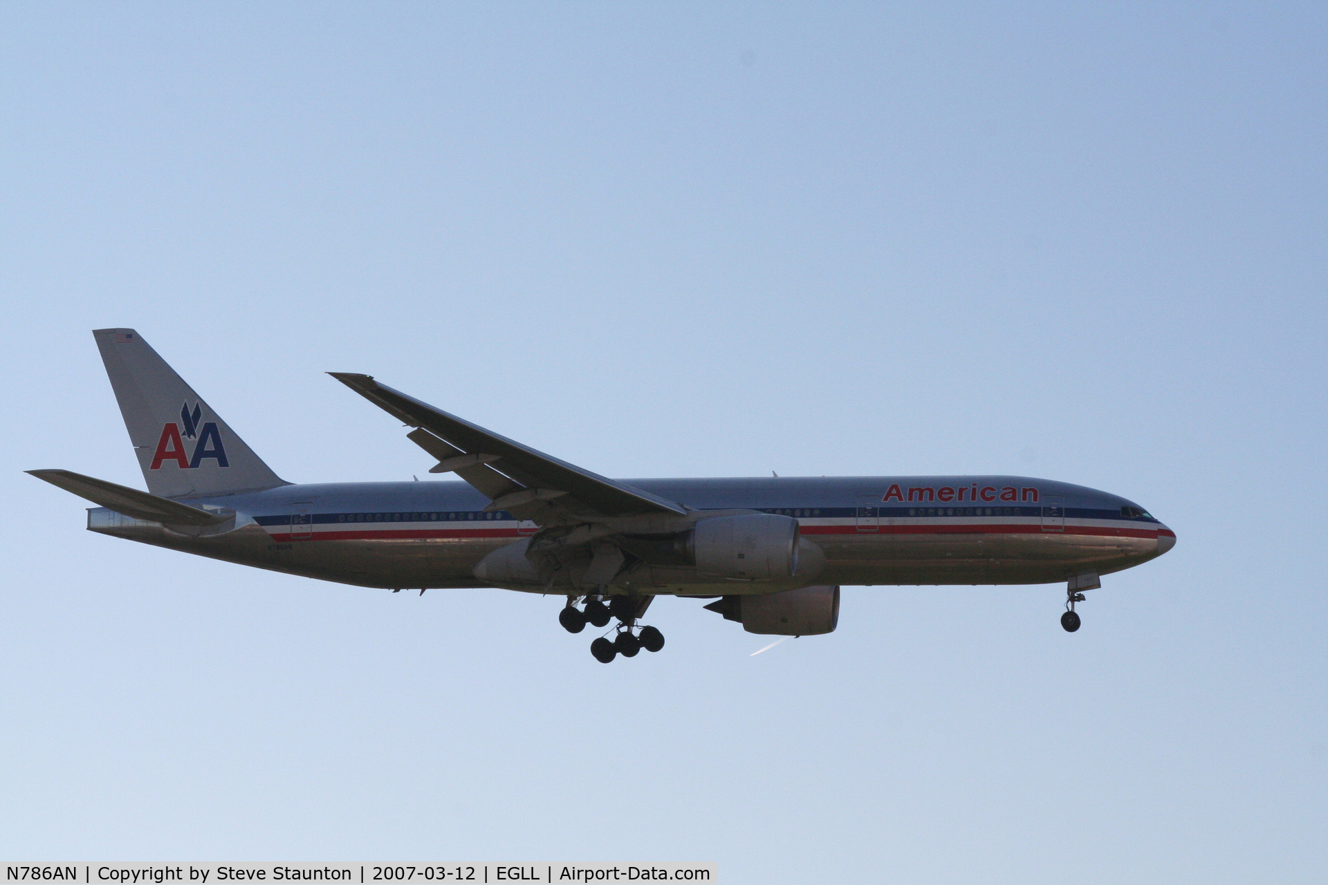 N786AN, 2000 Boeing 777-223 C/N 30250, Taken at Heathrow Airport March 2007