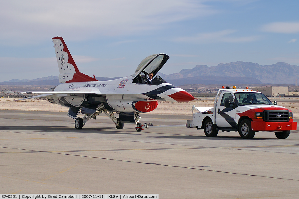 87-0331, General Dynamics F-16C Fighting Falcon C/N 5C-592, United States - US Air Force (USAF) - General Dynamics F-16C Fighting Falcon - Thunderbird No. 7