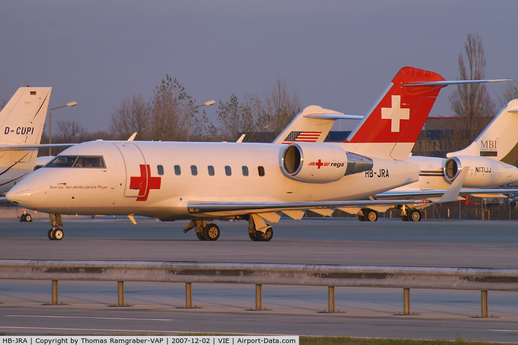HB-JRA, 2002 Bombardier Challenger 604 (CL-600-2B16) C/N 5529, REGA - Swiss Air Ambulance CAnadair CL600 Challenger