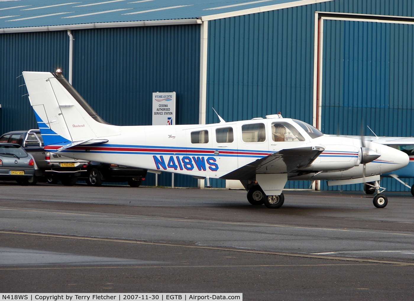 N418WS, 2000 Hawker Beechcraft Corp G58 Baron C/N TH-2254, Beech 58 at Wycombe Air Park - Booker Airfield