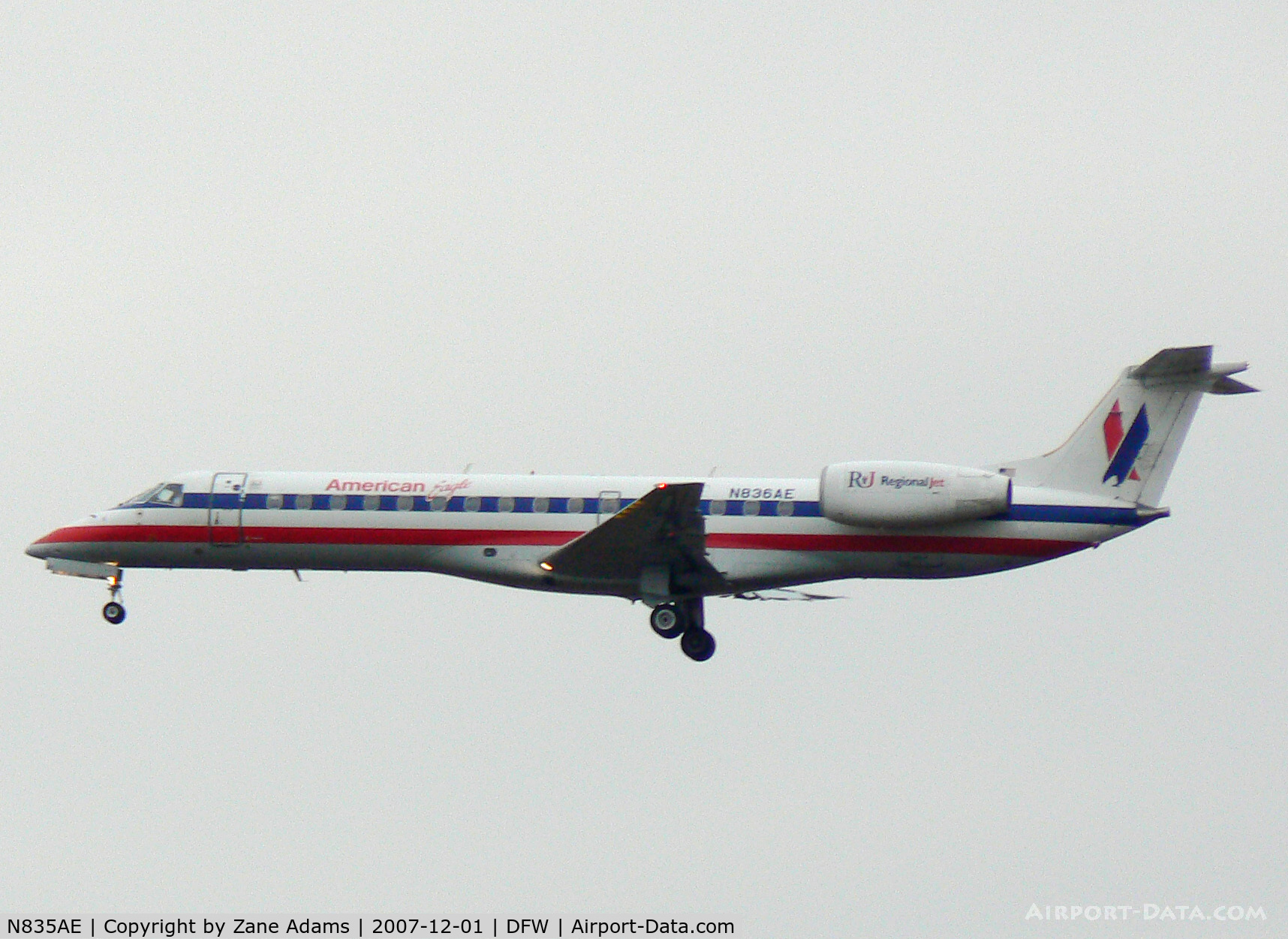 N835AE, 2002 Embraer ERJ-140LR (EMB-135KL) C/N 145634, Landing 18R