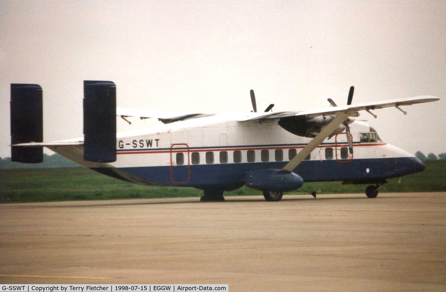 G-SSWT, 1983 Short 330-100 C/N SH.3095, SD3-30 at Luton in 1998