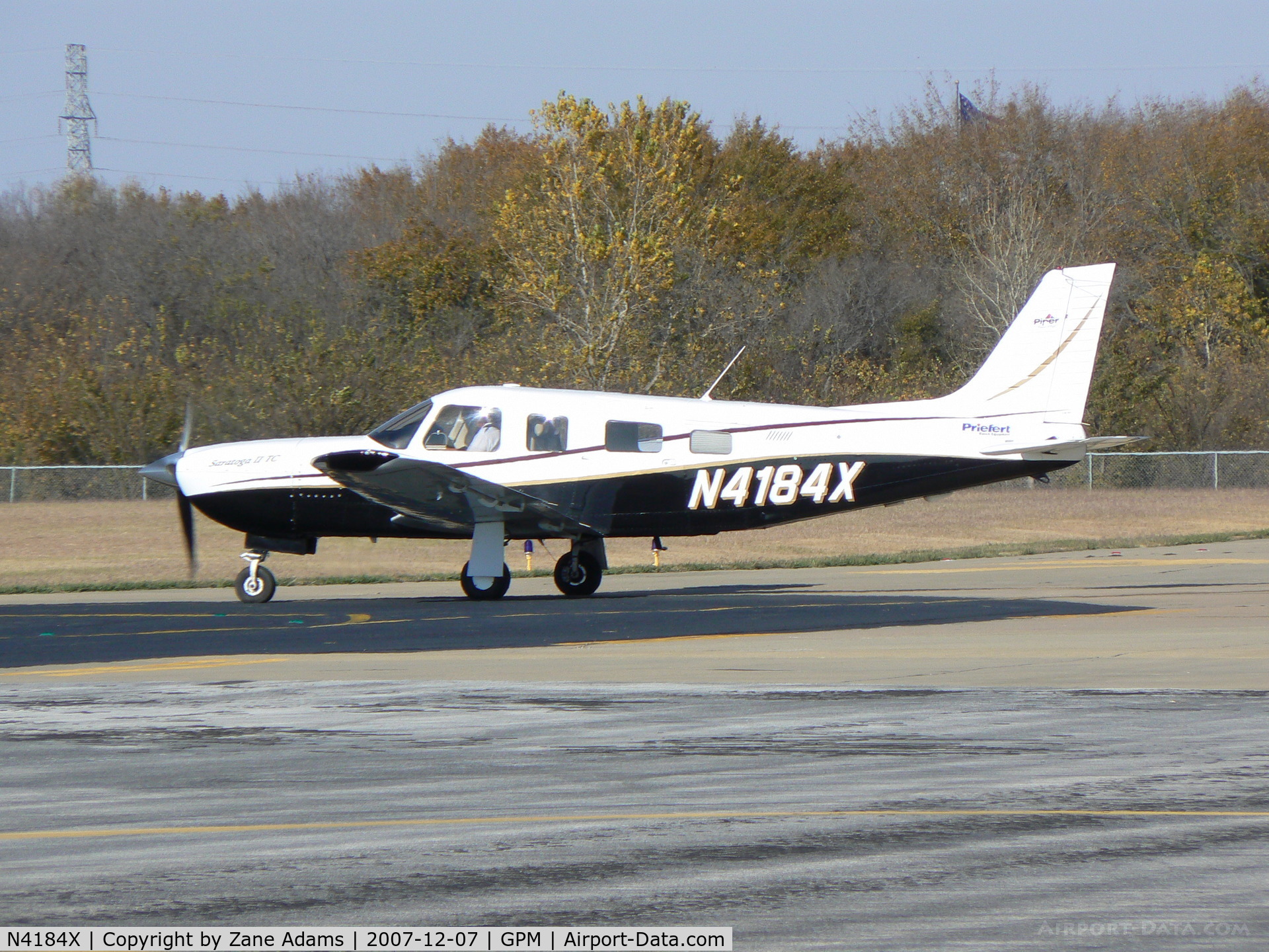 N4184X, 2001 Piper PA-32R-301T Turbo Saratoga C/N 3257200, At Grand Prairie Municipal