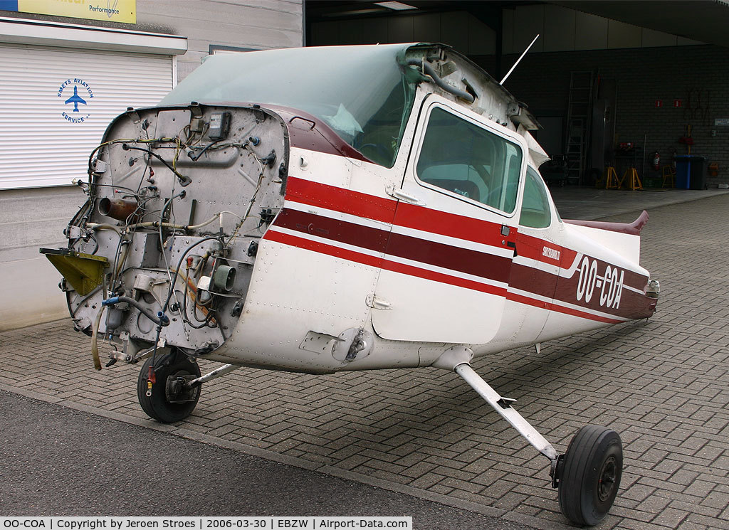 OO-COA, 1950 Miles M65 Gemini 1A C/N 65/1001, some maintenance