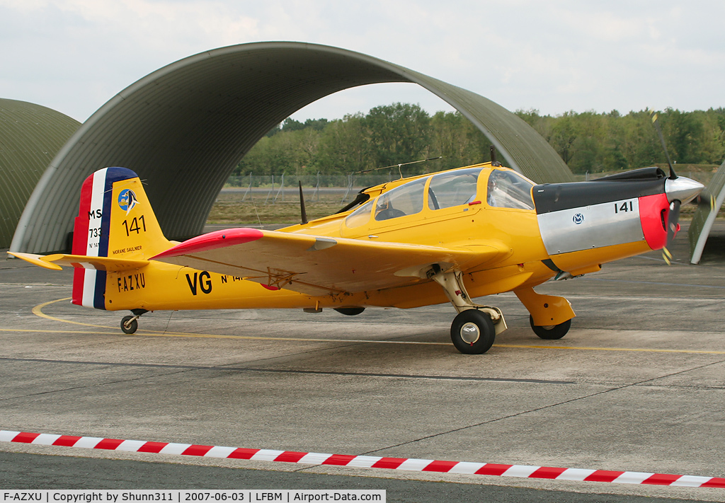 F-AZXU, Morane-Saulnier MS-733 Alcyon C/N 141, Rolling for the show