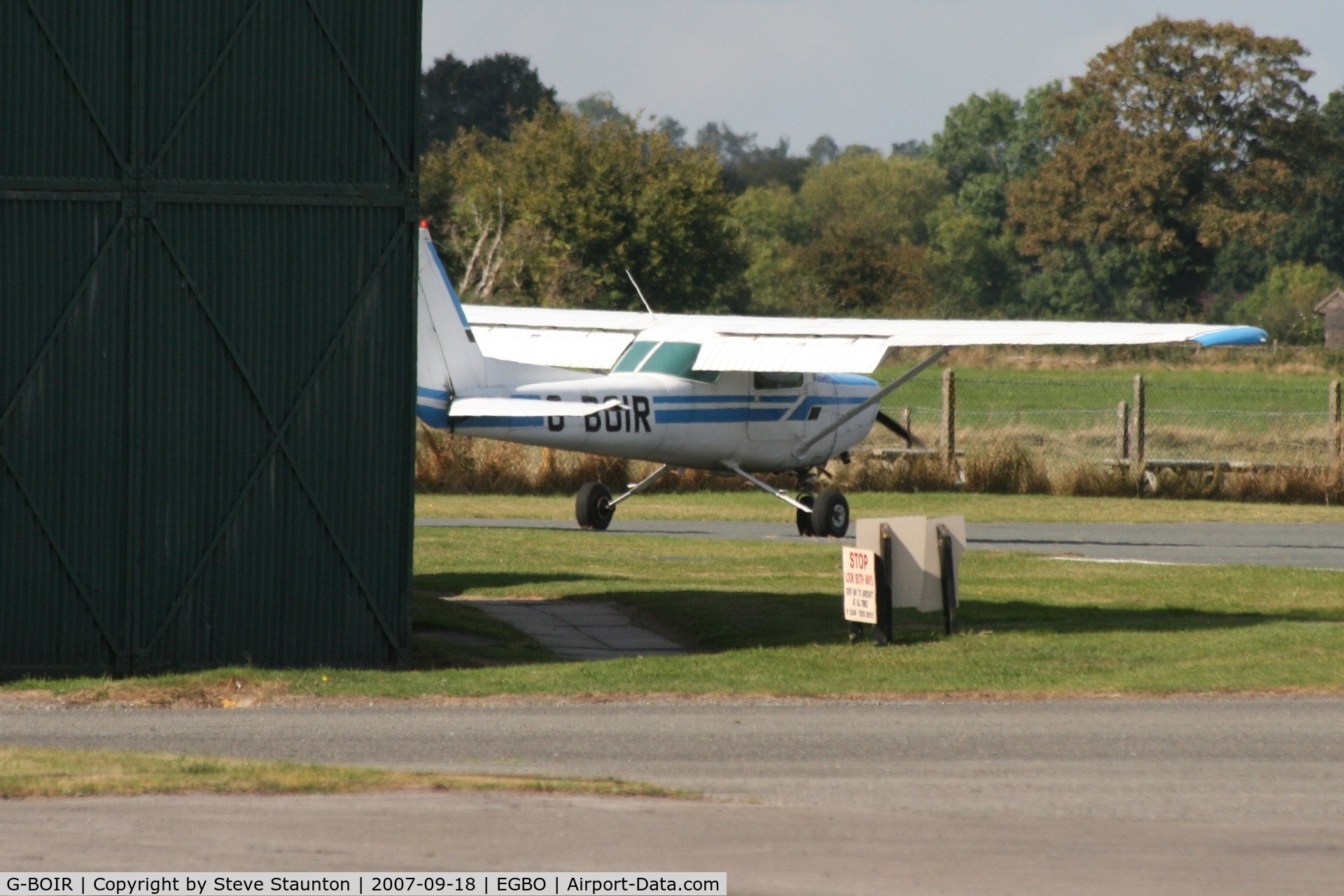 G-BOIR, 1979 Cessna 152 C/N 152-83272, Taken at Halfpenny Green 18th September 2007