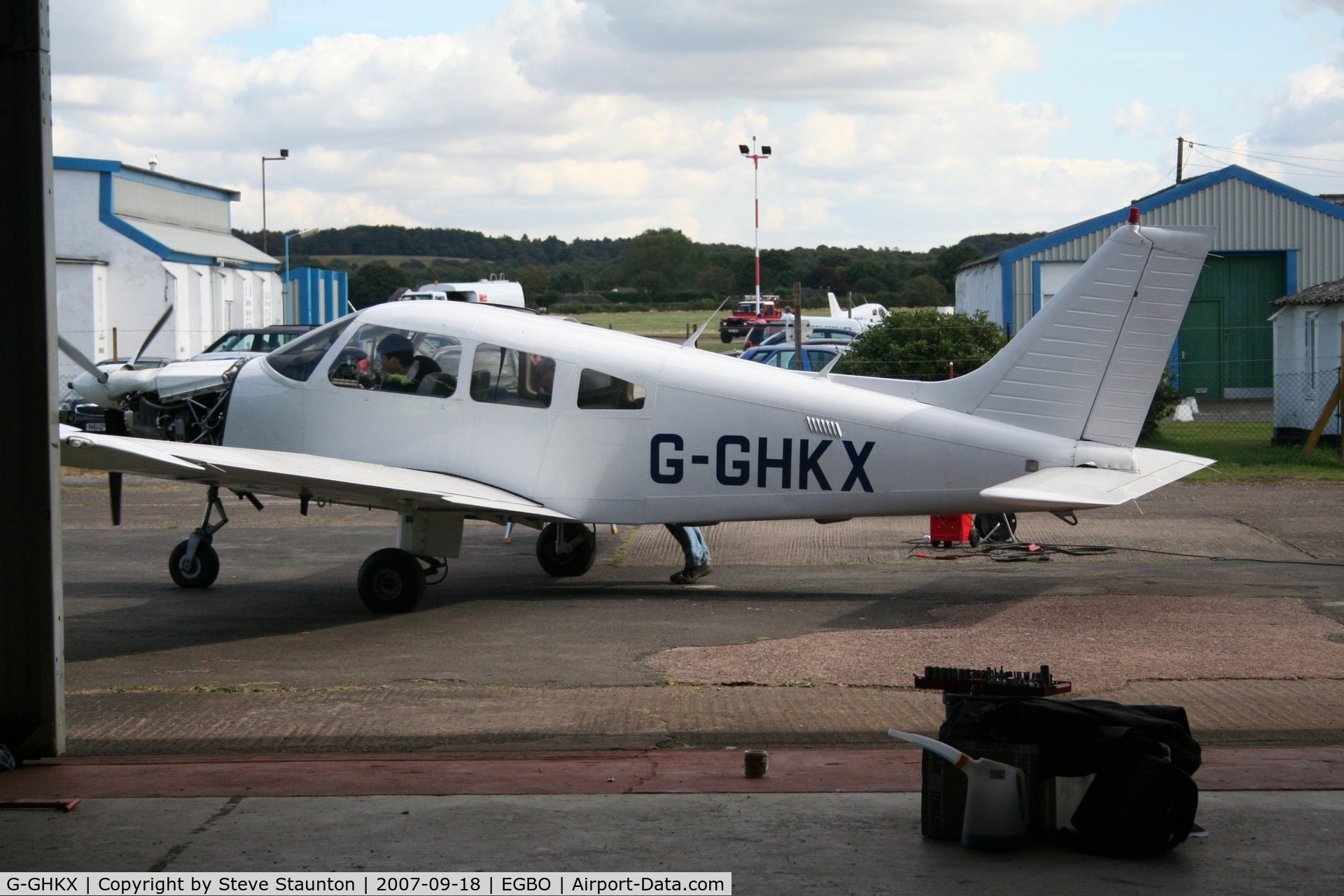 G-GHKX, 1982 Piper PA-28-161 Cherokee Warrior II C/N 28-8416005, Taken at Halfpenny Green 18th September 2007