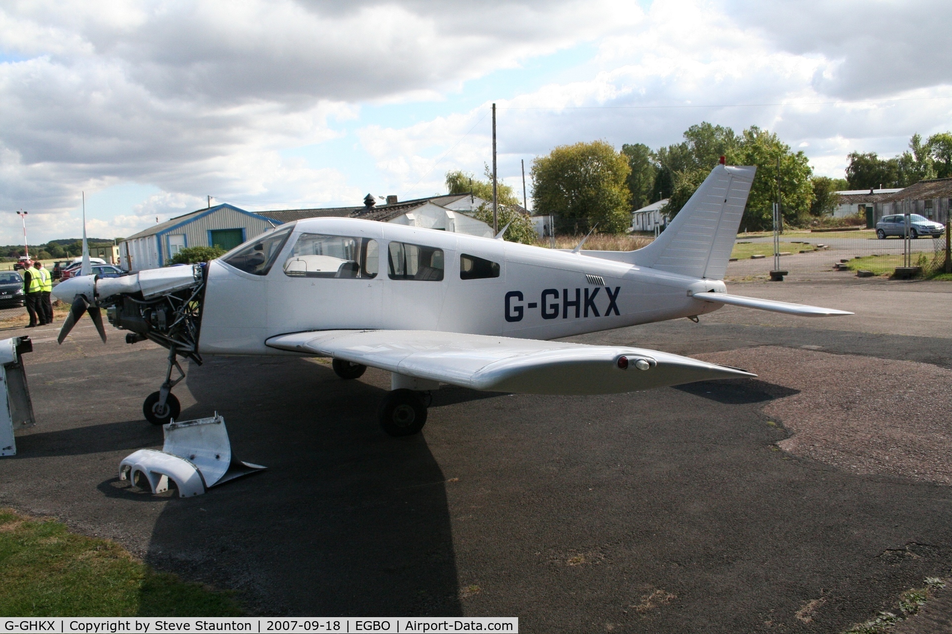 G-GHKX, 1982 Piper PA-28-161 Cherokee Warrior II C/N 28-8416005, Taken at Headcorn May 2007
