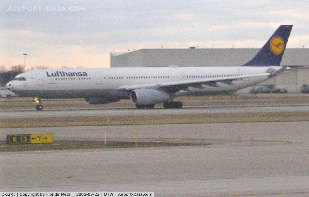 D-AIKI, 2005 Airbus A330-343X C/N 687, Lufthansa