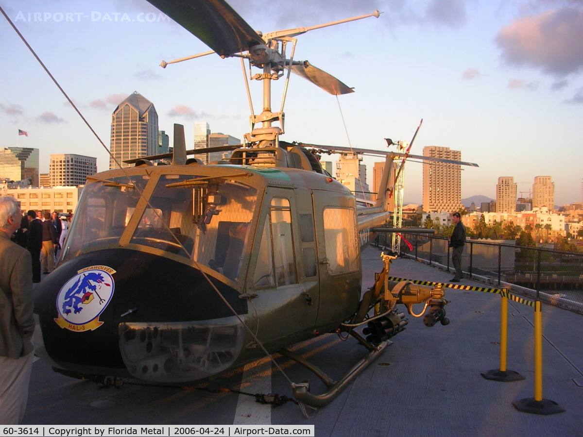 60-3614, 1960 Bell UH-1B Iroquois C/N 260, UH-1 at Midway