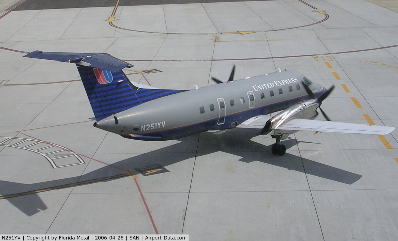 N251YV, 1993 Embraer EMB-120ER Brasilia C/N 120251, United Express