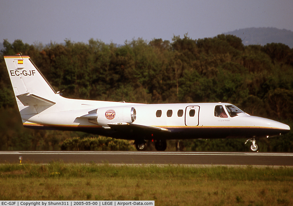 EC-GJF, 1979 Cessna 501 Citation I/SP C/N 501-0107, Ready to take off rwy 20