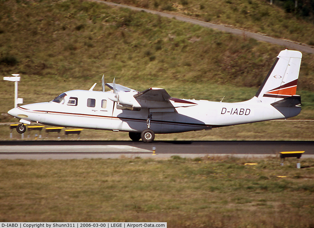D-IABD, Aero Commander 680FL Grand Commander C/N 1741-143, Landing rwy 20