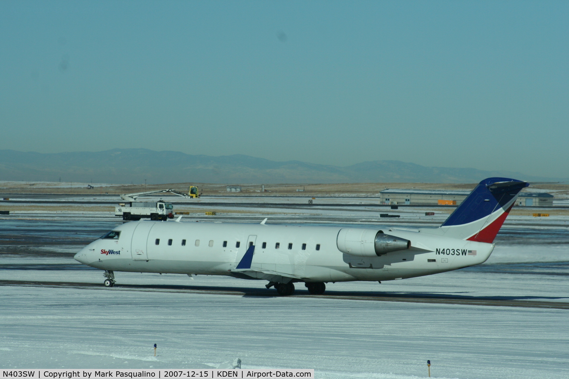 N403SW, 1993 Canadair CRJ-100LR (CL-600-2B19) C/N 7028, CL-600-2B19