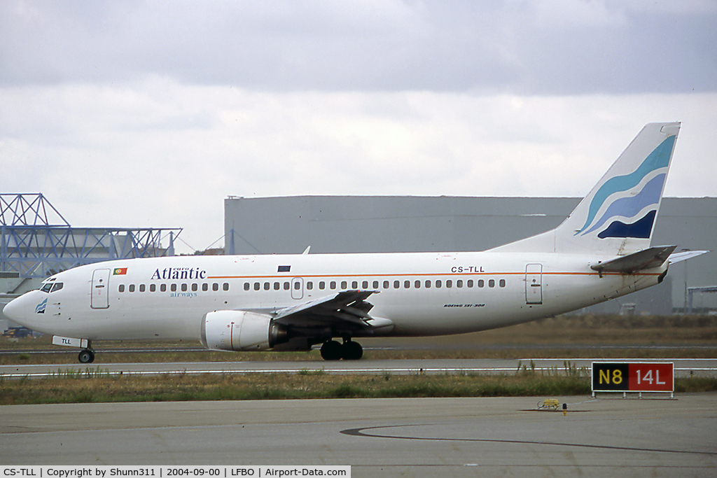 CS-TLL, 1989 Boeing 737-3K9 C/N 24213, Ready to take off rwy 14L