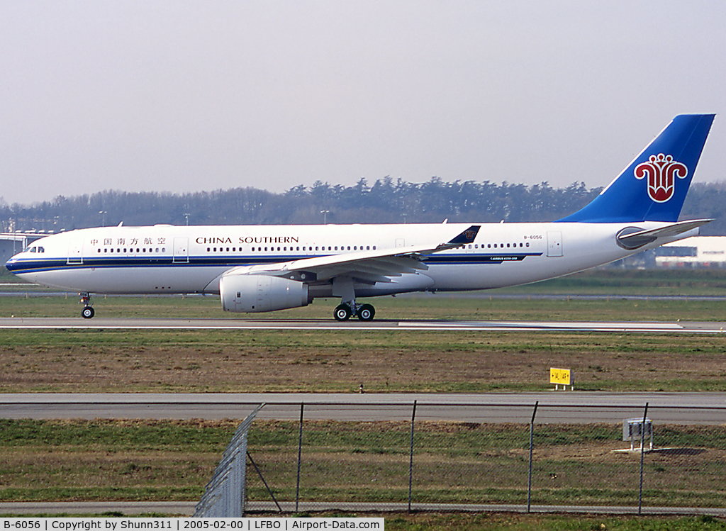 B-6056, 2005 Airbus A330-243 C/N 649, Take off rwy 14L