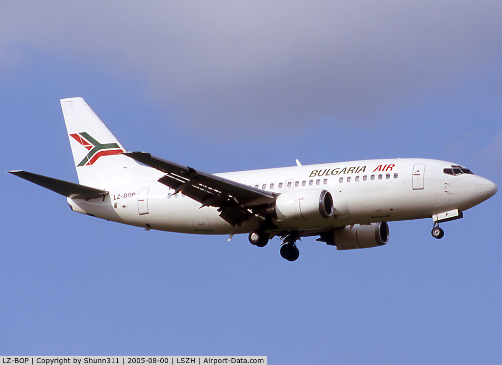LZ-BOP, 1993 Boeing 737-522 C/N 26704, Landing rwy 14