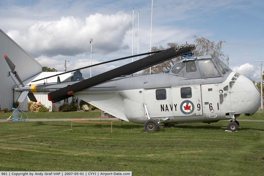 961, Sikorsky HRS-3 Chickasaw C/N 55-116, Canada  - Air Force S-55
