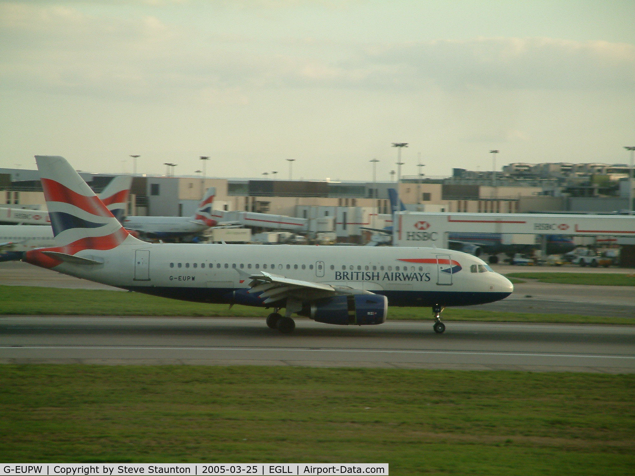 G-EUPW, 2001 Airbus A319-131 C/N 1440, Taken at Heathrow Airport March 2005