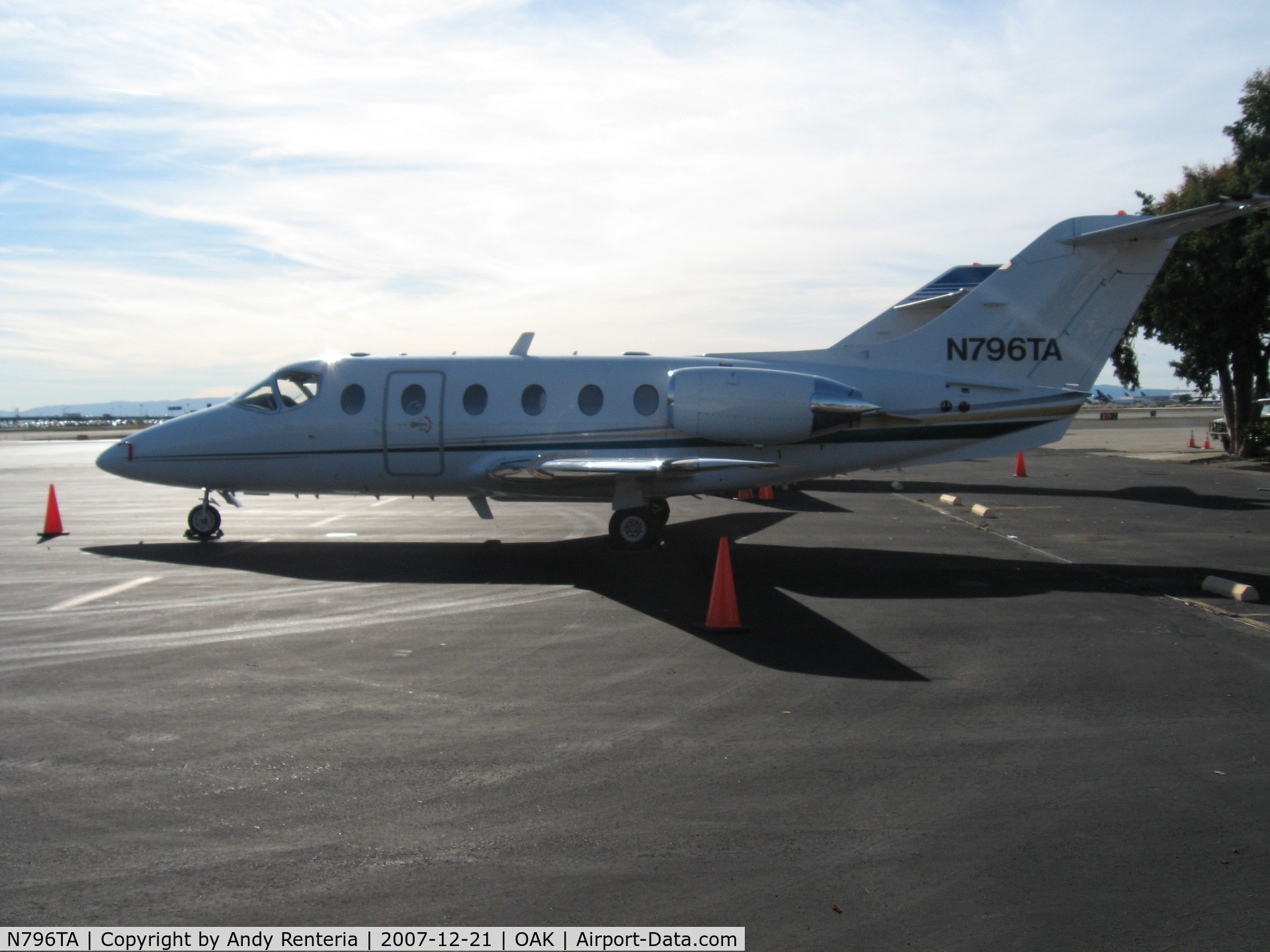 N796TA, 2000 Beechcraft 400A Beechjet C/N RK-289, BECAUSE BACKLIT PHOTOS ARE MORE MYSTERIOUS