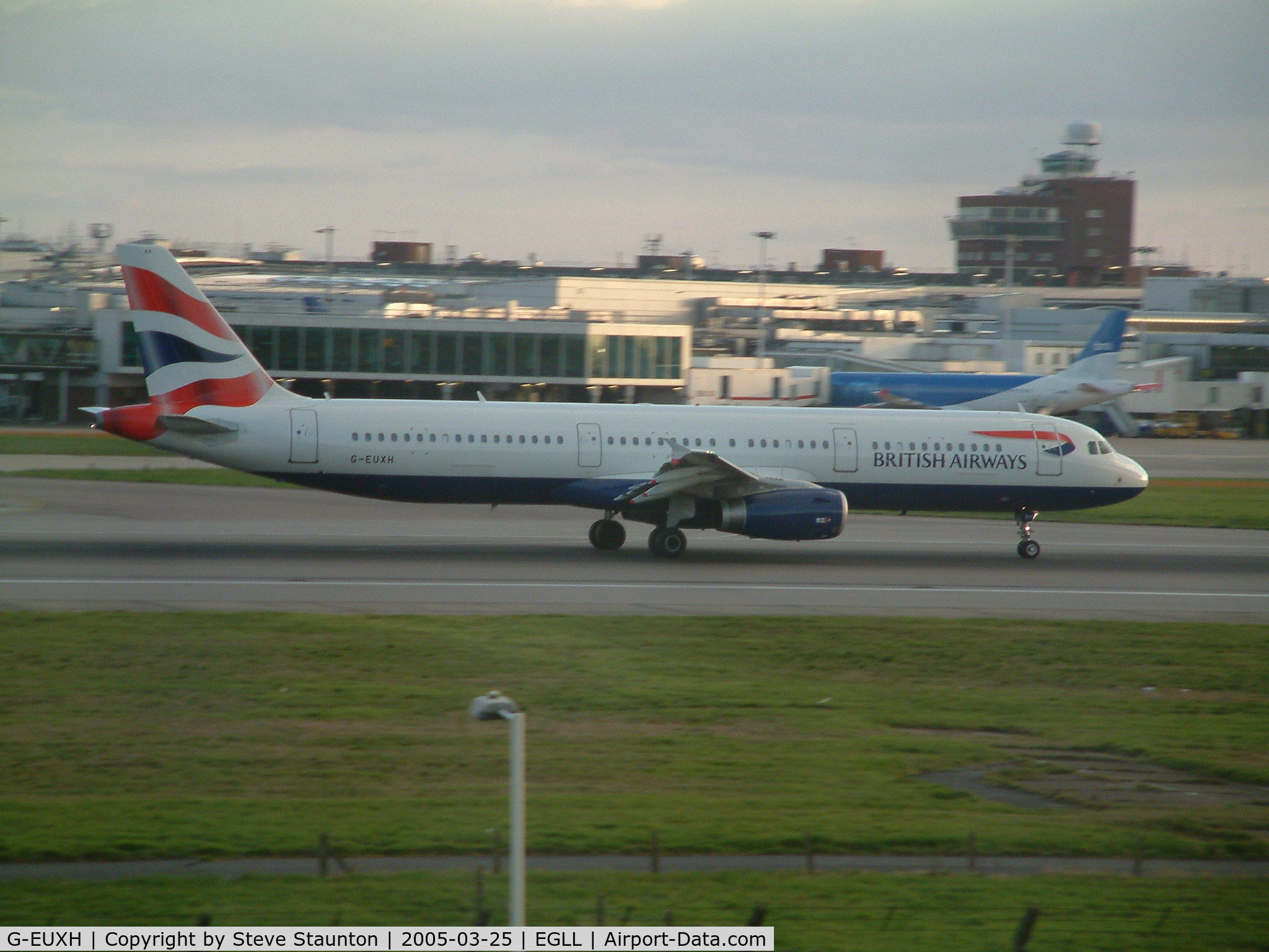 G-EUXH, 2004 Airbus A321-231 C/N 2363, Taken at Heathrow Airport March 2005