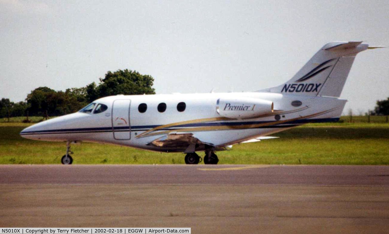 N5010X, 2001 Raytheon Aircraft Company 390 C/N RB-10, Seen here at Luton in 2002 - this aircraft was subsequently extensively damaged at North Las Vegas in 2004
