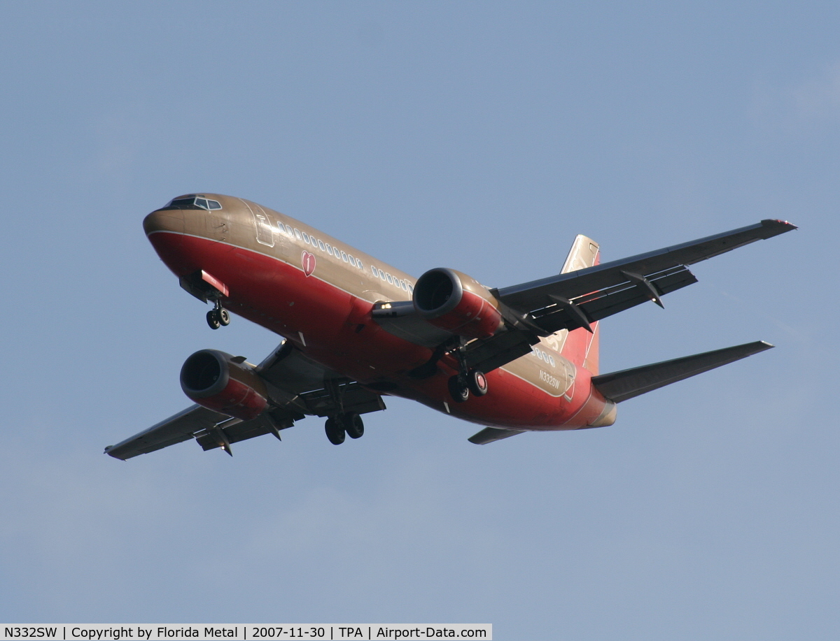 N332SW, 1988 Boeing 737-3H4 C/N 23696, Southwest