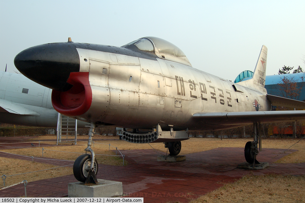 18502, 1951 North American F-86D Sabre C/N 173-635, F-86D at The War Memorial of Korea, Seoul