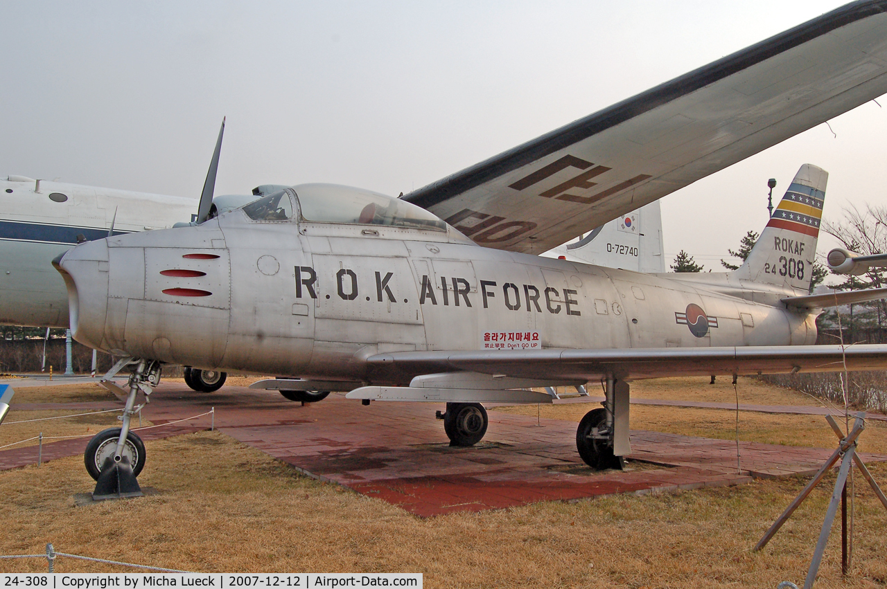 24-308, North American F-86F Sabre C/N 191-4, F-86F, at The War Memorial of Korea, Seoul